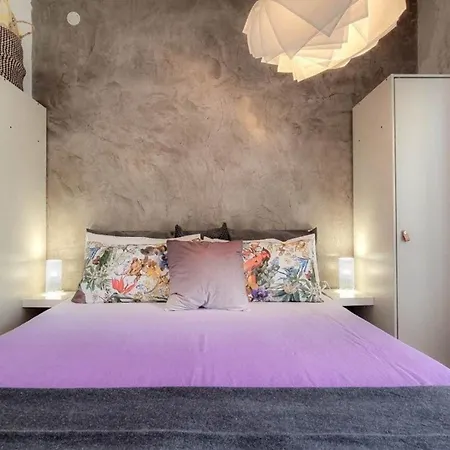 Ferienwohnung Fur 2 Personen Ca 64 Qm In Novigrad, Istrien Istrische Riviera Apartman *
